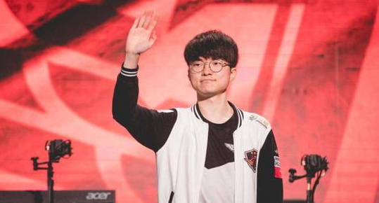 上半场领先 上半场领先