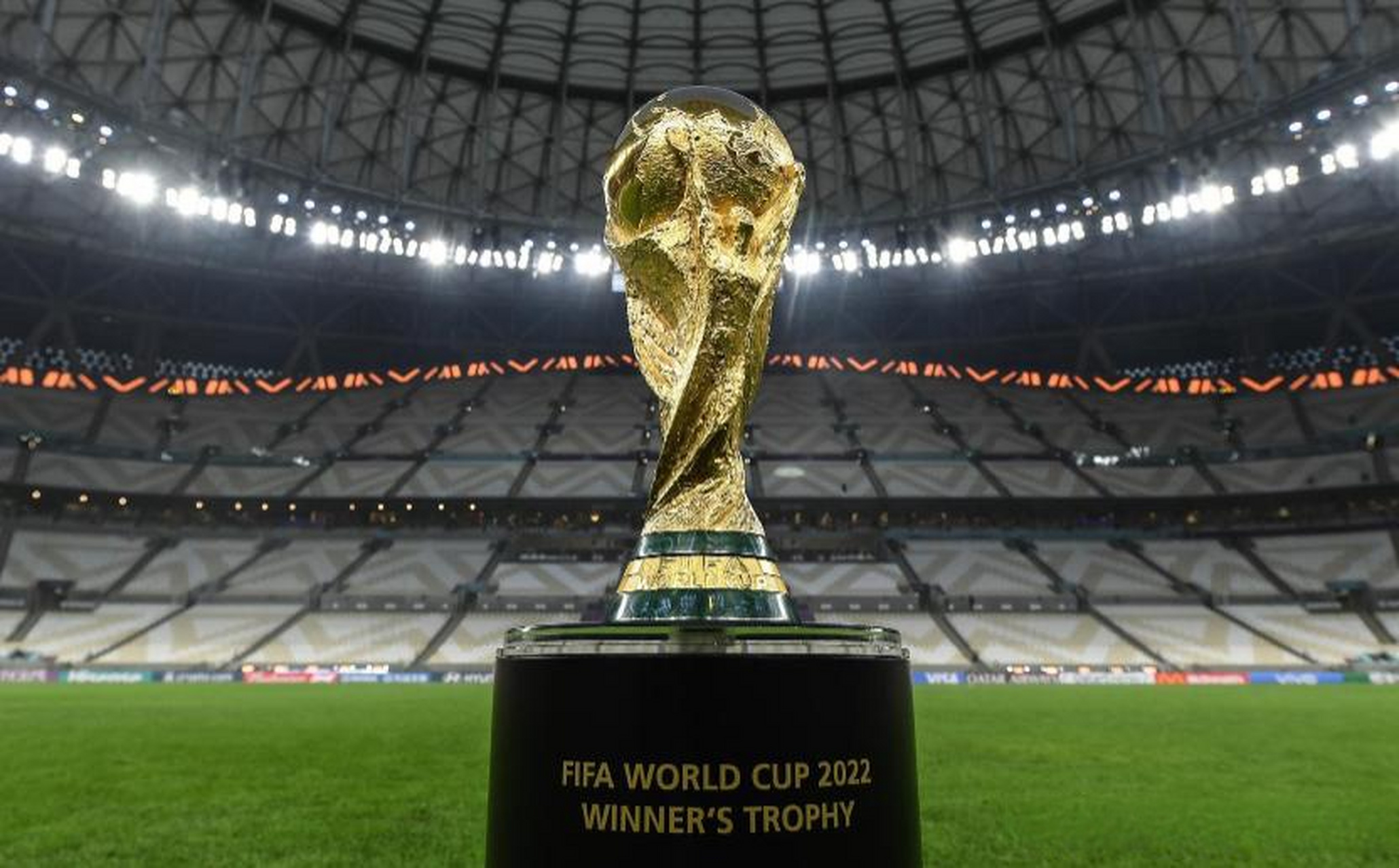 他几乎在攻 他几乎在攻