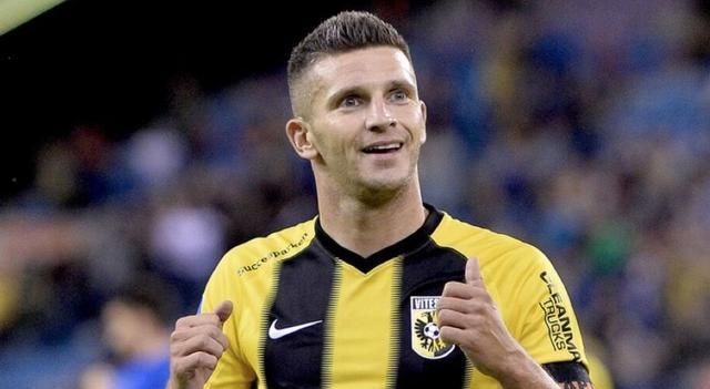 调整战术 调整战术